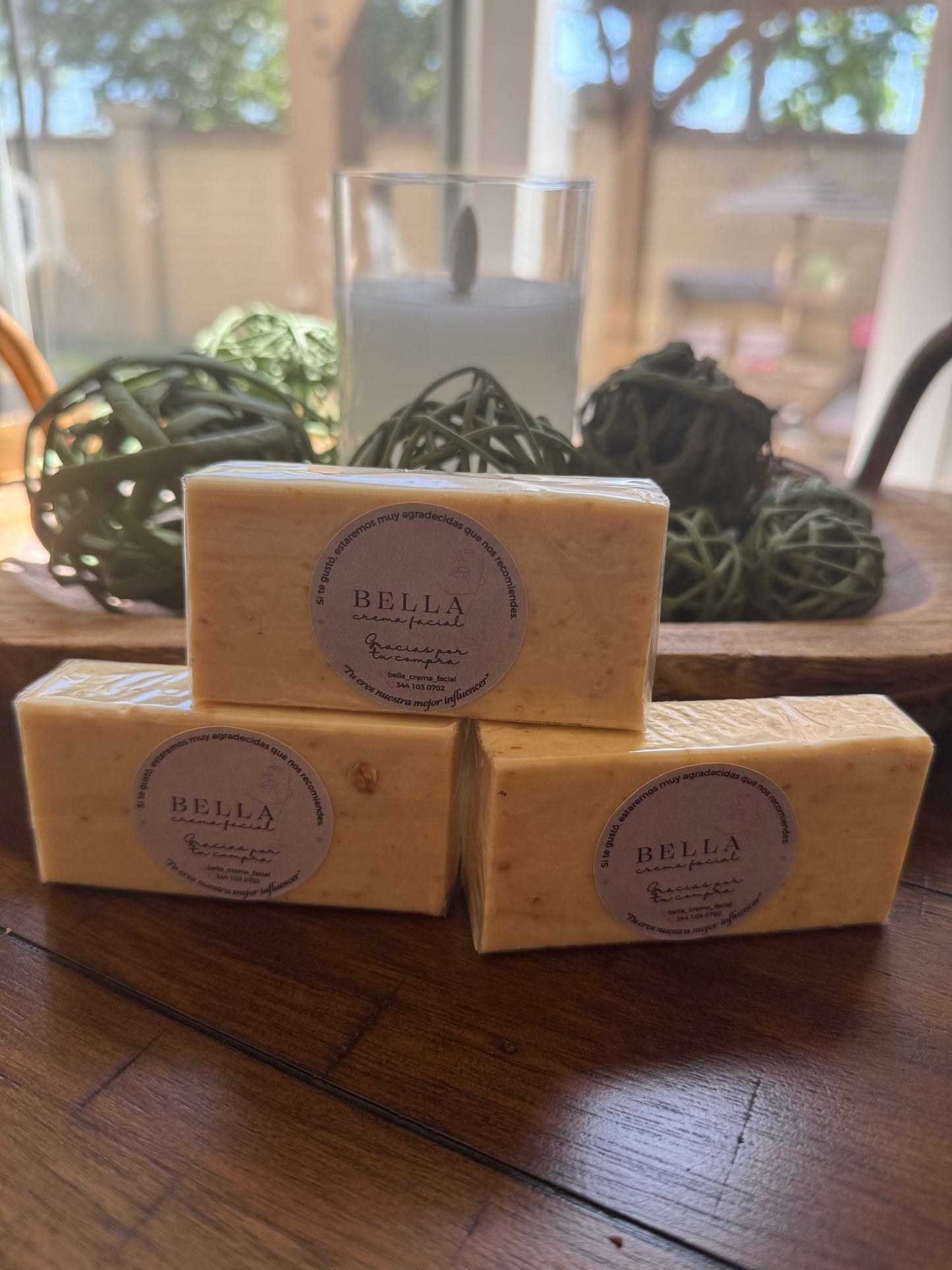 Jabón complementario Bella Facial